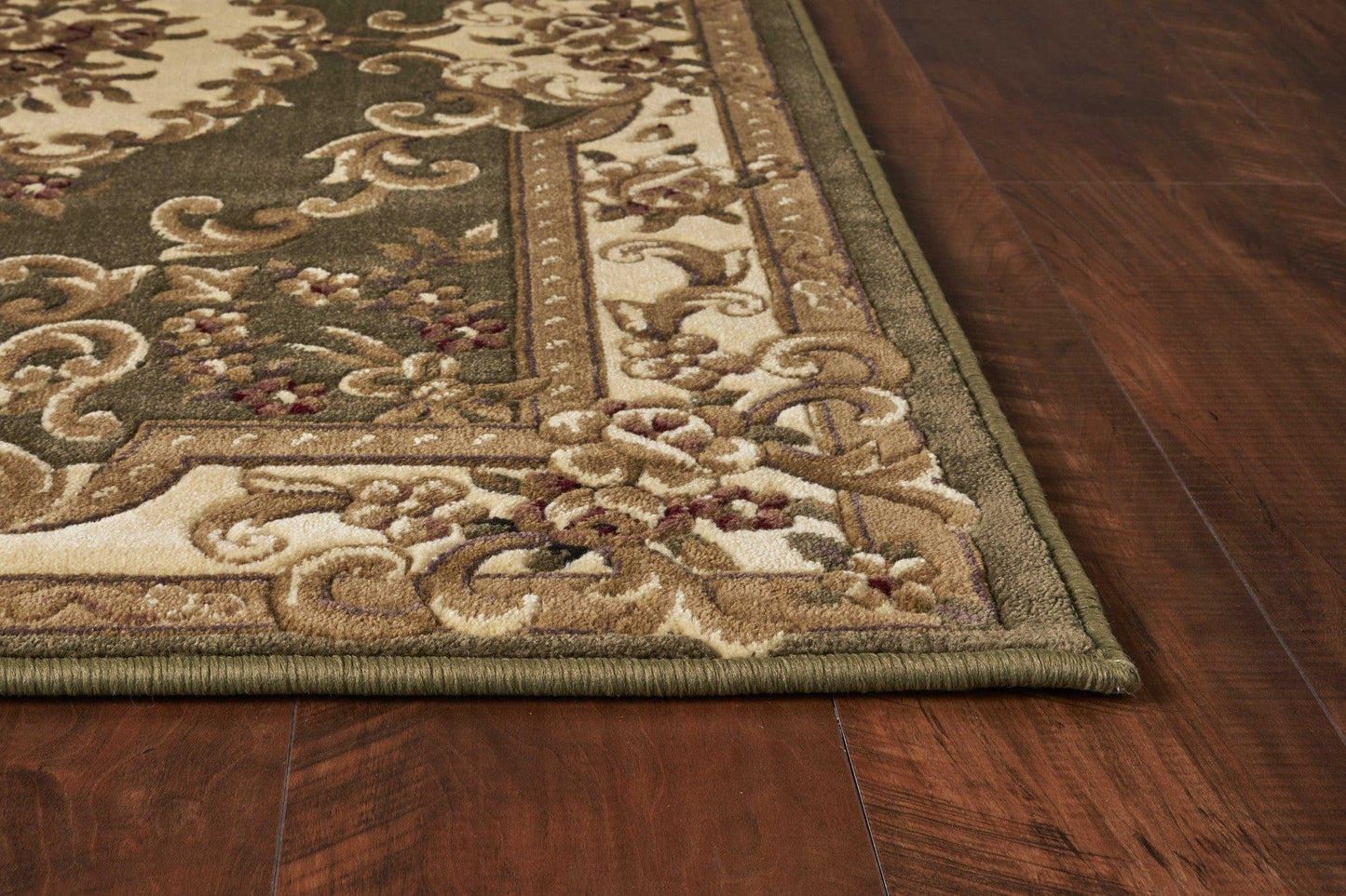 7' X 10' Polypropylene Greenor Ivory Area Rug
