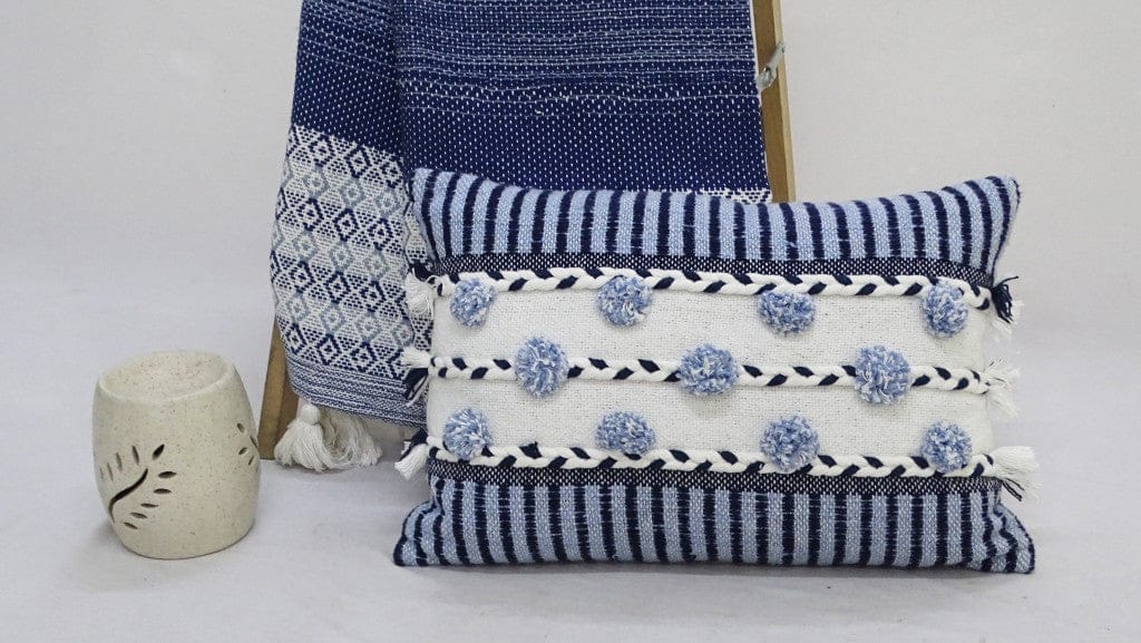 14" X 20" Navy Blue And White Ribbed Zippered Handmade Cotton Blend Throw Pillow With Tassels