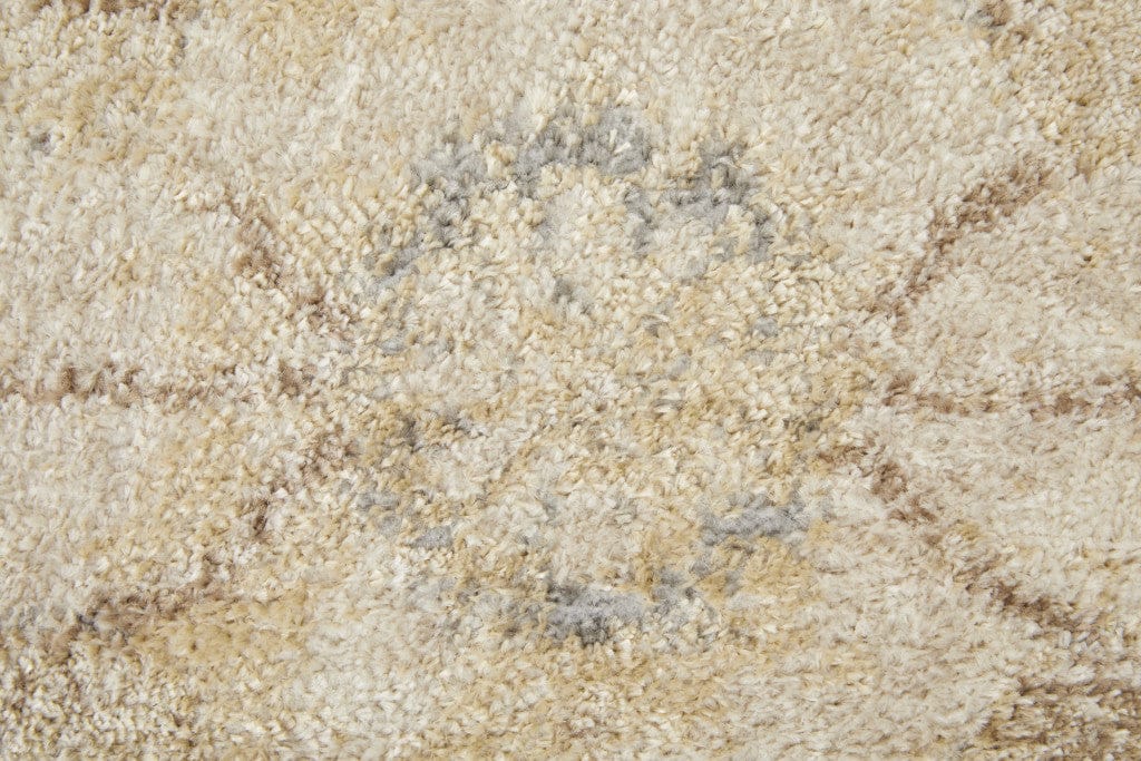 4' X 6' Ivory And Gray Abstract Power Loom Distressed Area Rug