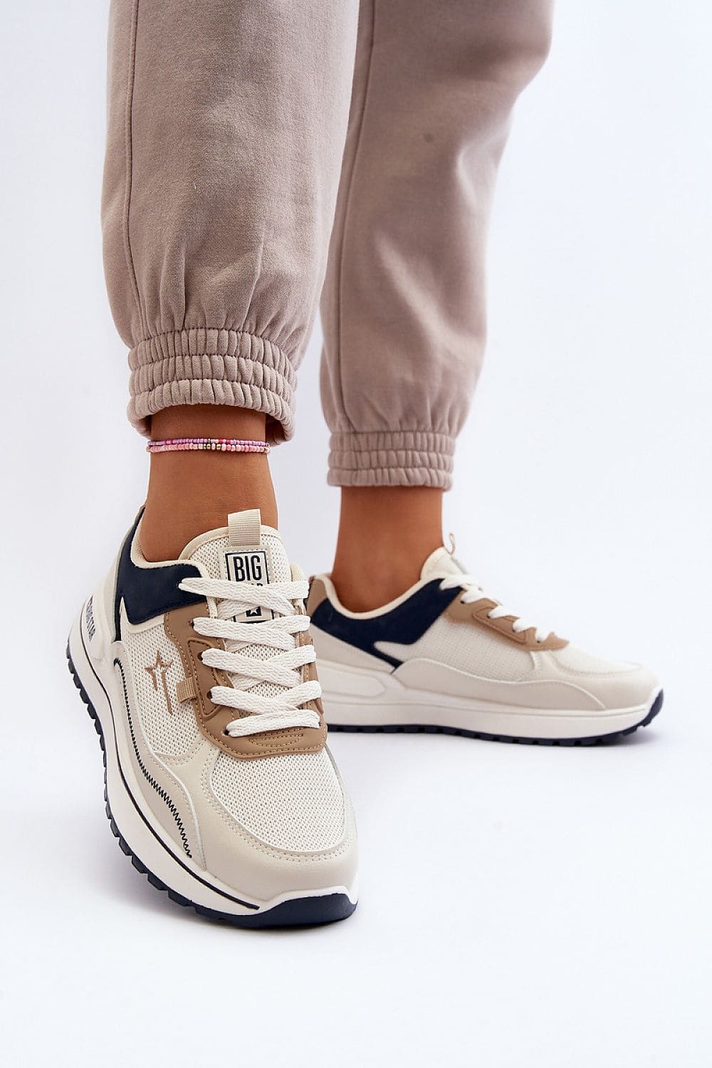 Sport Shoes Step in style