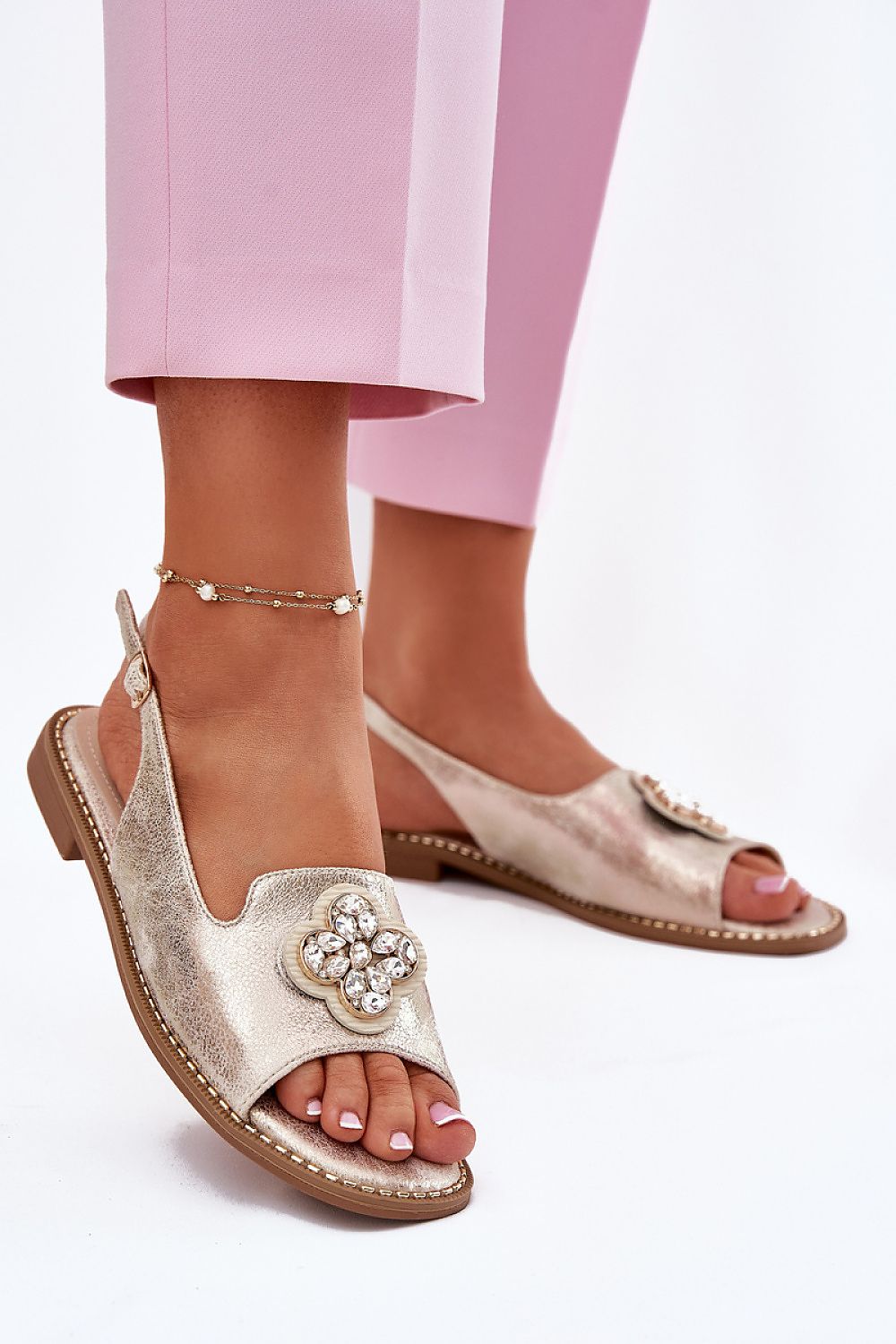  Sandals model 215711 Step in style 