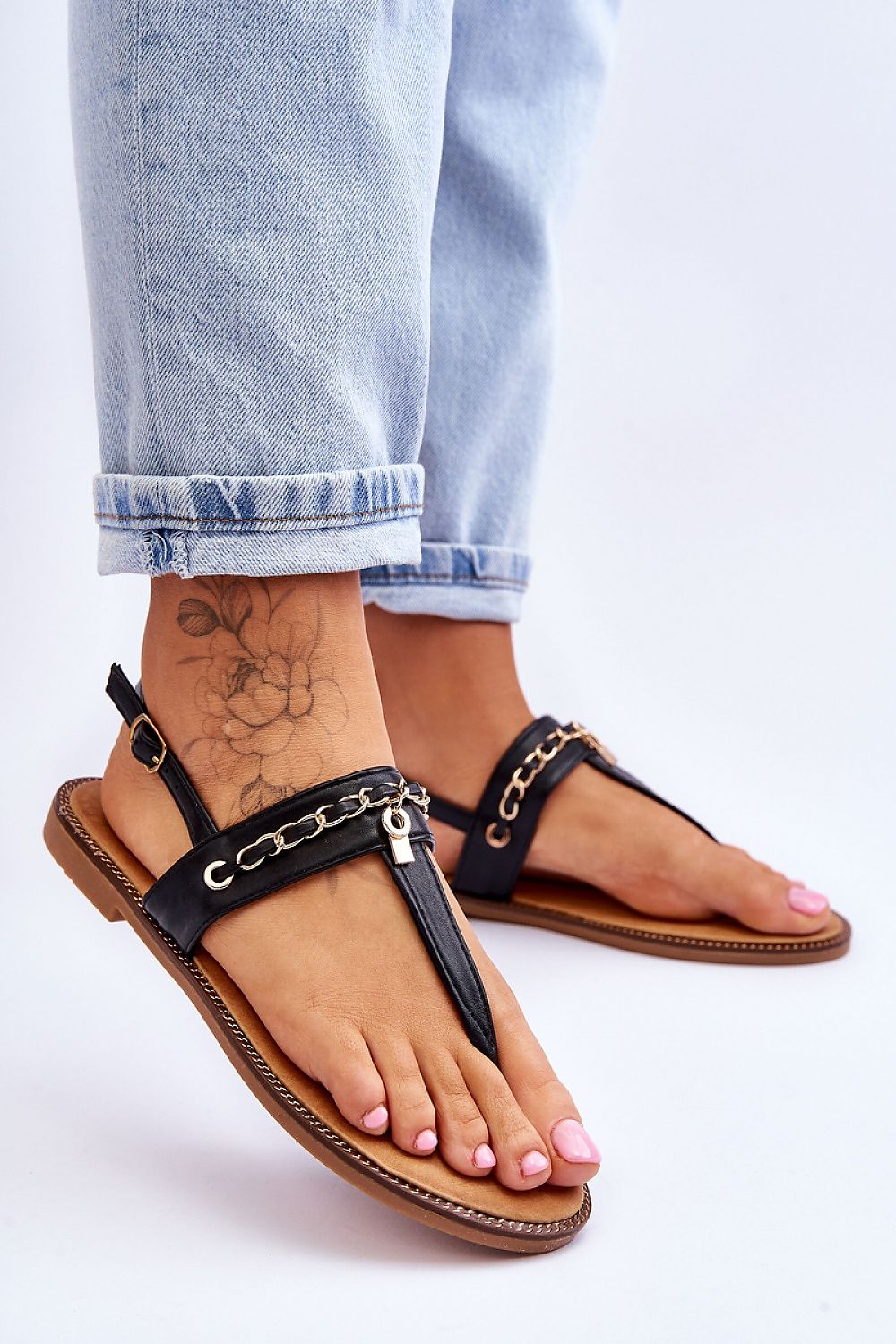 Sandals Step in style