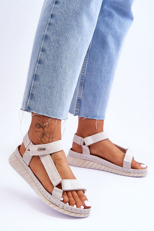 Sandals Step in style