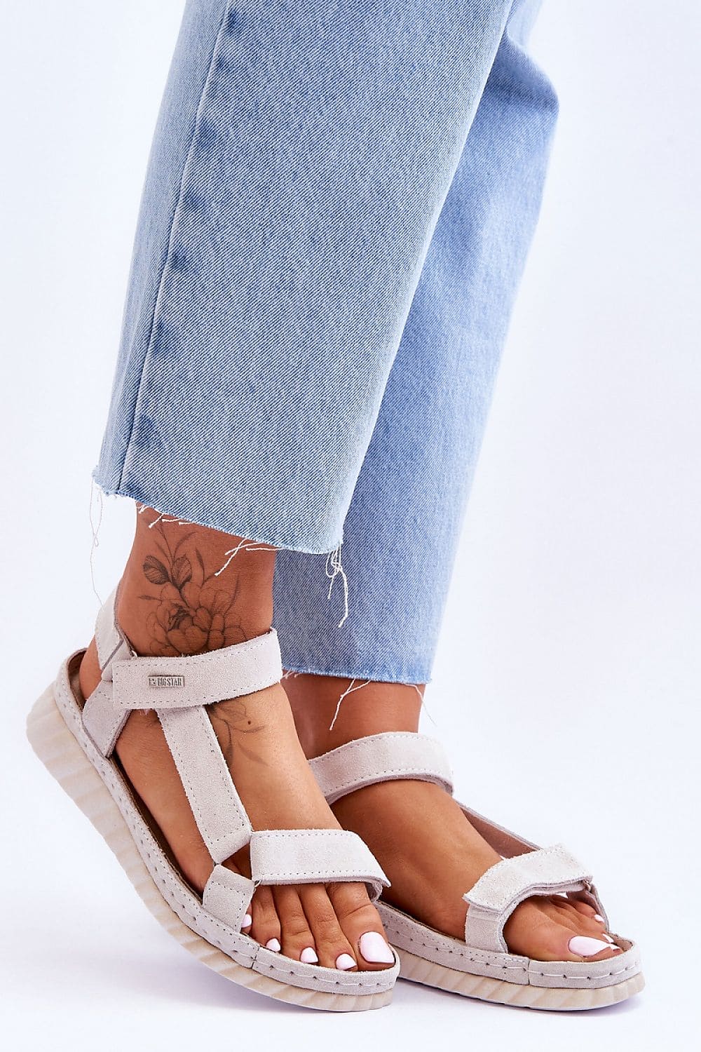 Sandals Step in style