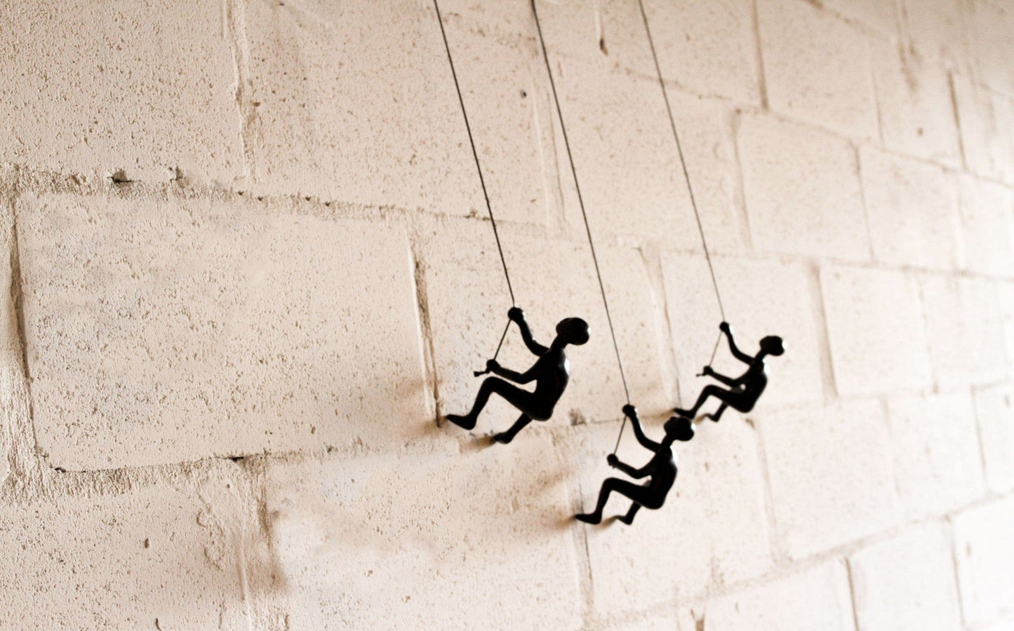 Set Of 3 Black Climbing Man Wall Decor