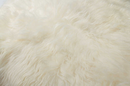 4' X 6' Long Haired Icelandic Sheepskin Area Rug