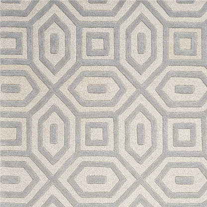 5'X8' Grey Hand Tufted Geometric Indoor Area Rug