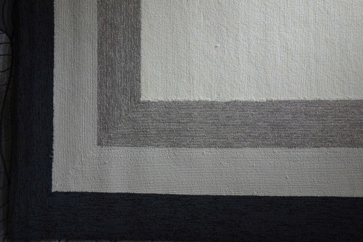 7' Square   Uv Treated Polypropylene Charcoal Area Rug