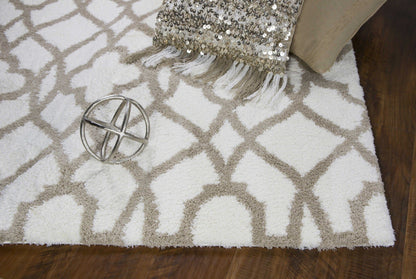 7 X 10 Microfiber Ivory Or Beige Area Rug