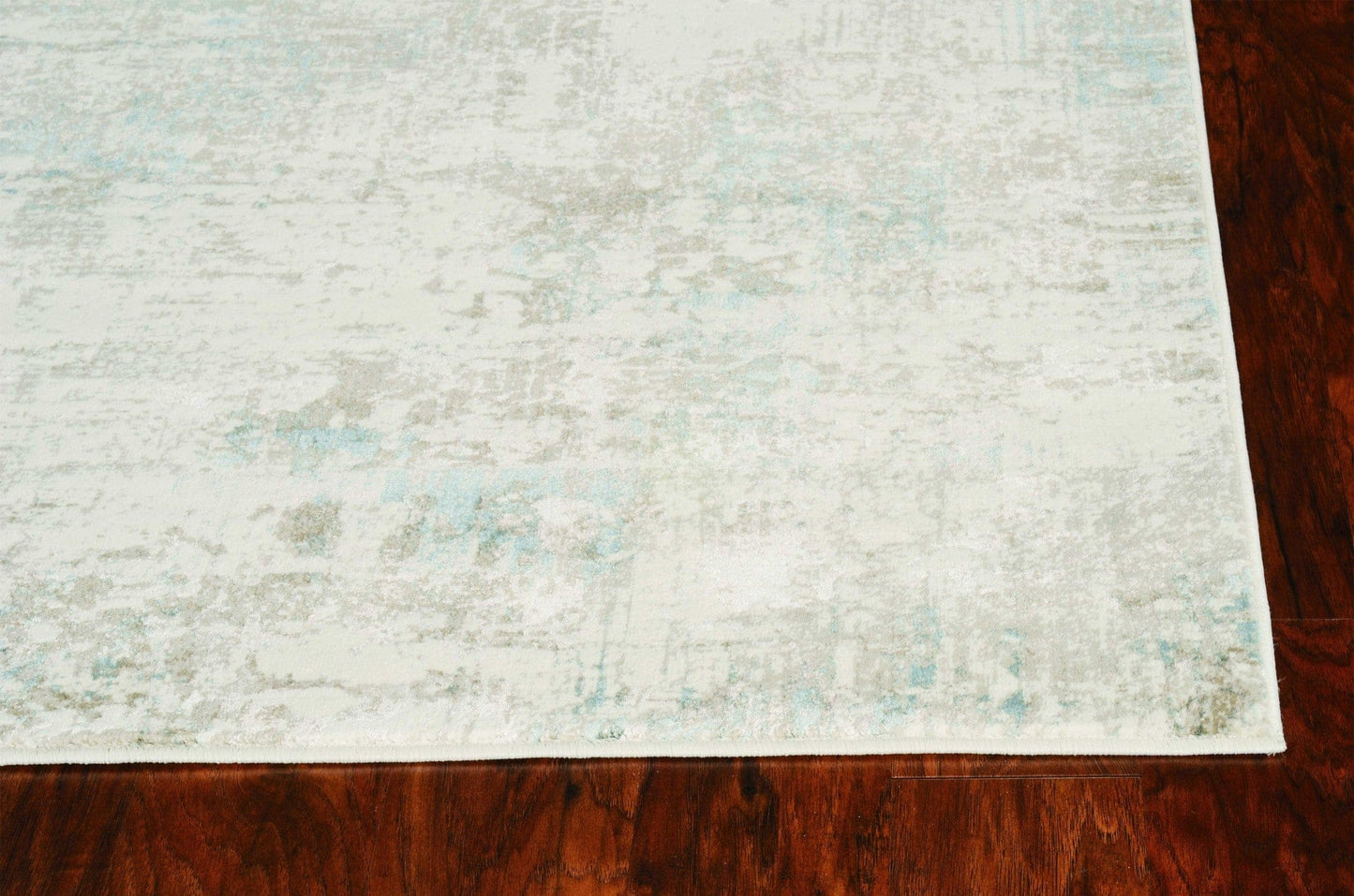 8' X 13'  Extra Soft Geometric Design Ivory And Blue Area Rug