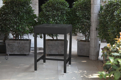 42.5 X 29 X 29 Black Aluminum And Wicker Bar Table Set Of 5