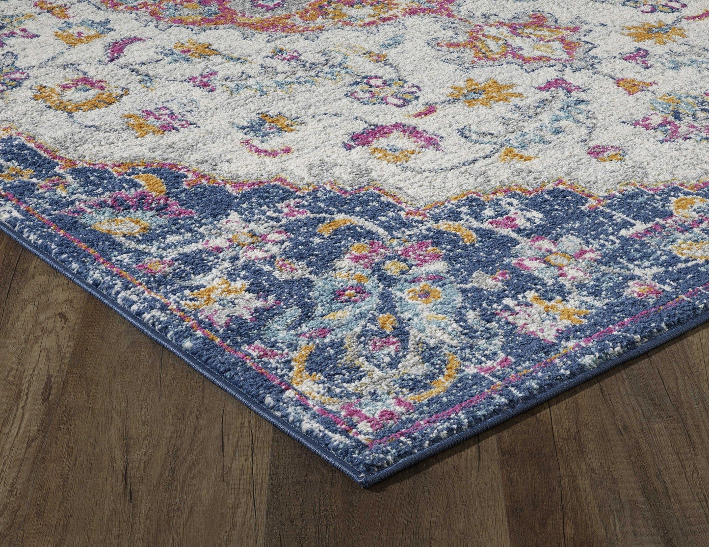 2' X 7' Ivory Or Navy Polypropylene Area Rug