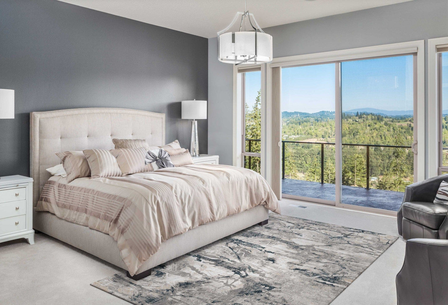 2' X 7' Grey Polypropylene And Polyester Runner Rug