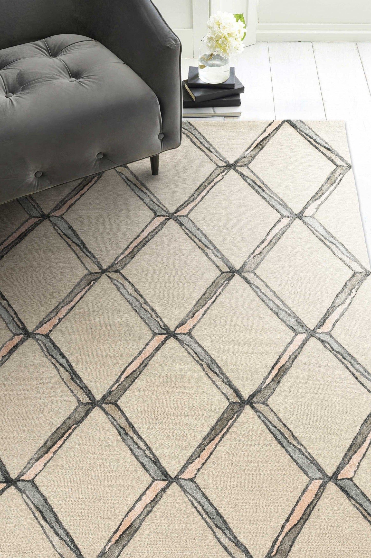 144 X 180 Cream Wool Or Viscose Rug