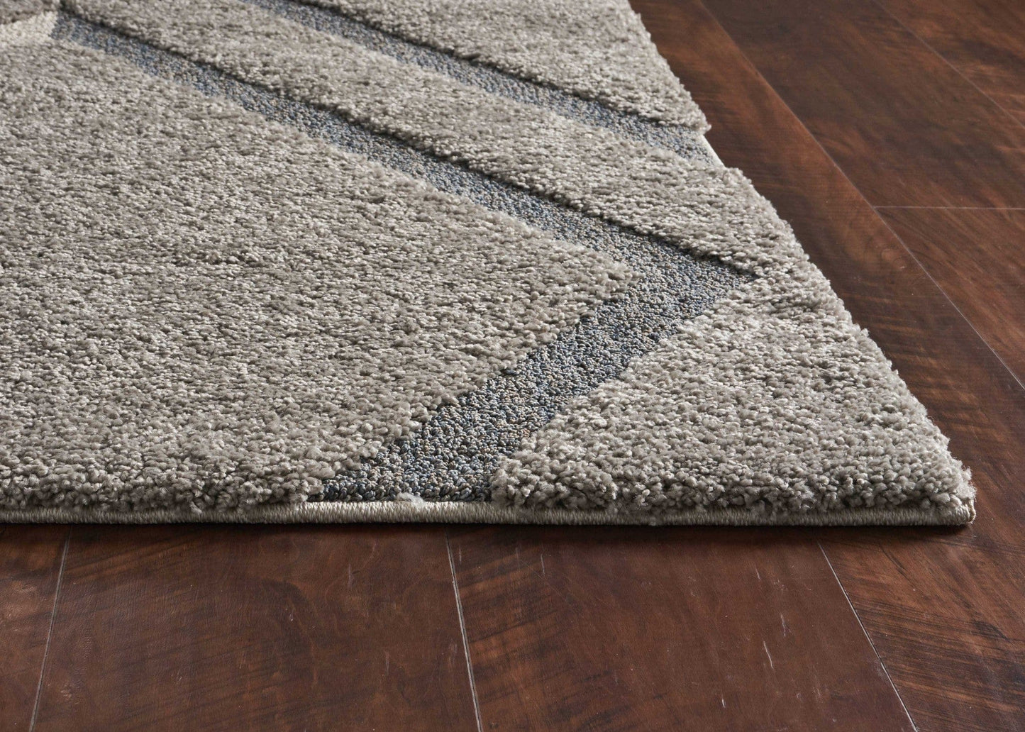 39 X 63  Grey Polypropylene Rug