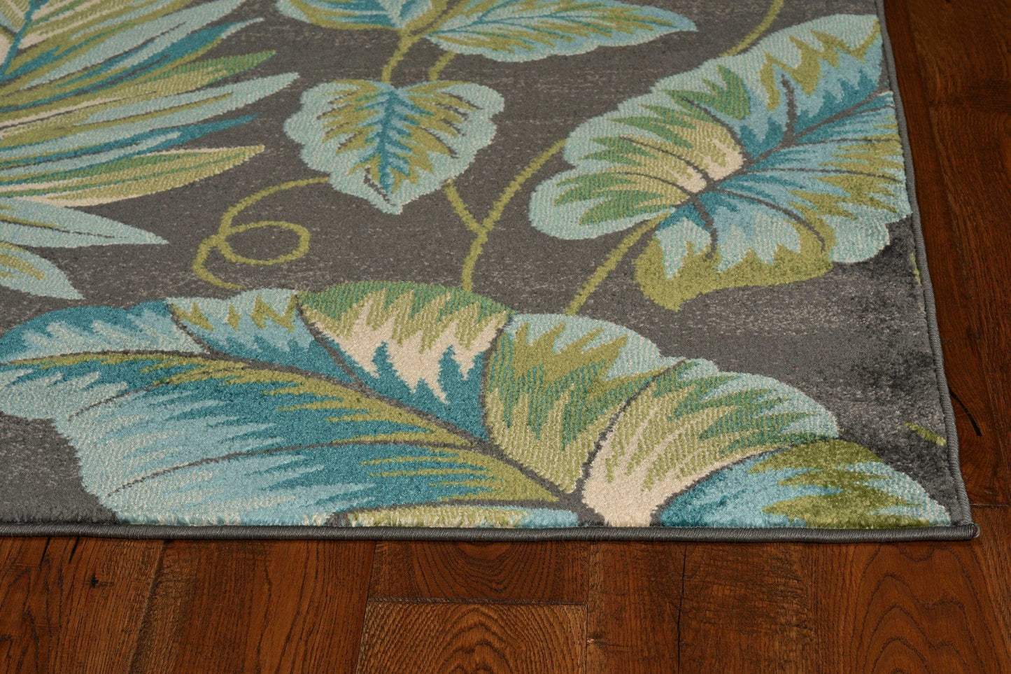 3'X5' Grey Floral Polypropylene Rug