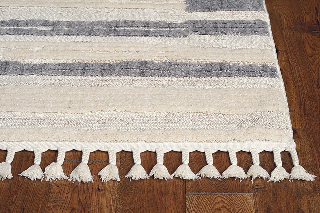 144 X 180 Ivory  Grey Polyester Rug