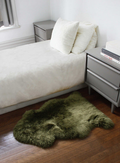 2' X 3' Ivory New Zealand Natural Sheepskin Rug