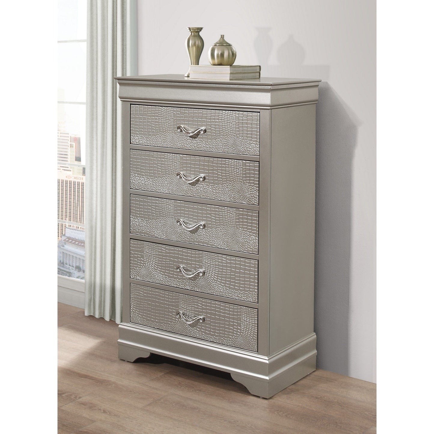 Silver Tone Chest With 5 Spacious Interior Drawers