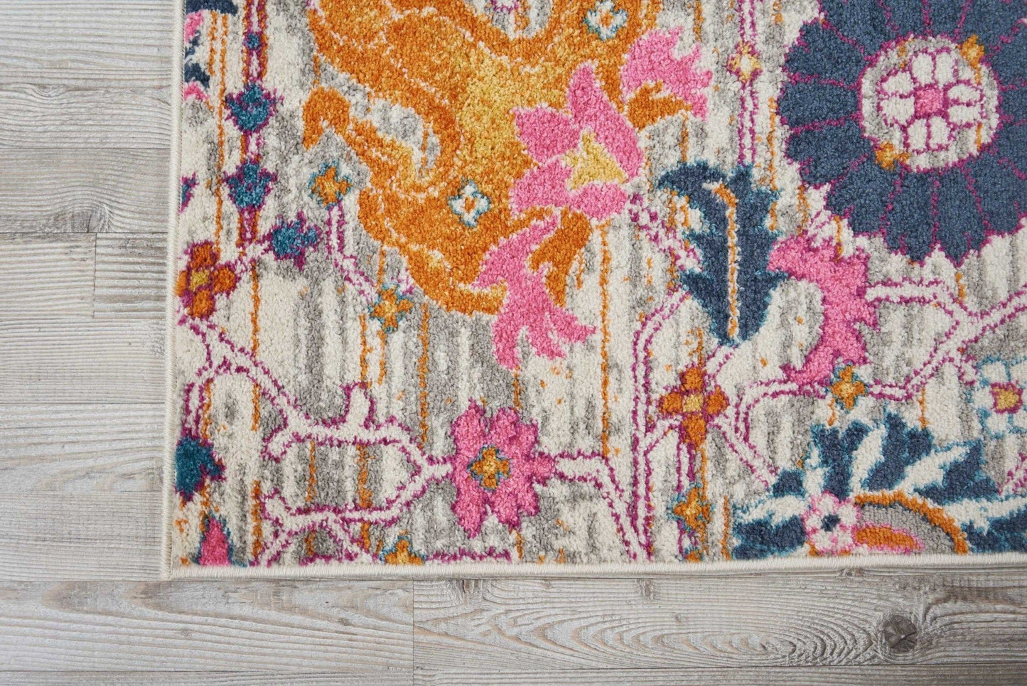 2’ X 3’ Gray And Pink Distressed Scatter Rug