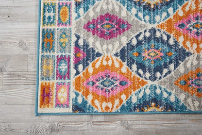 5’ X 7’ Multicolor Ogee Pattern Area Rug