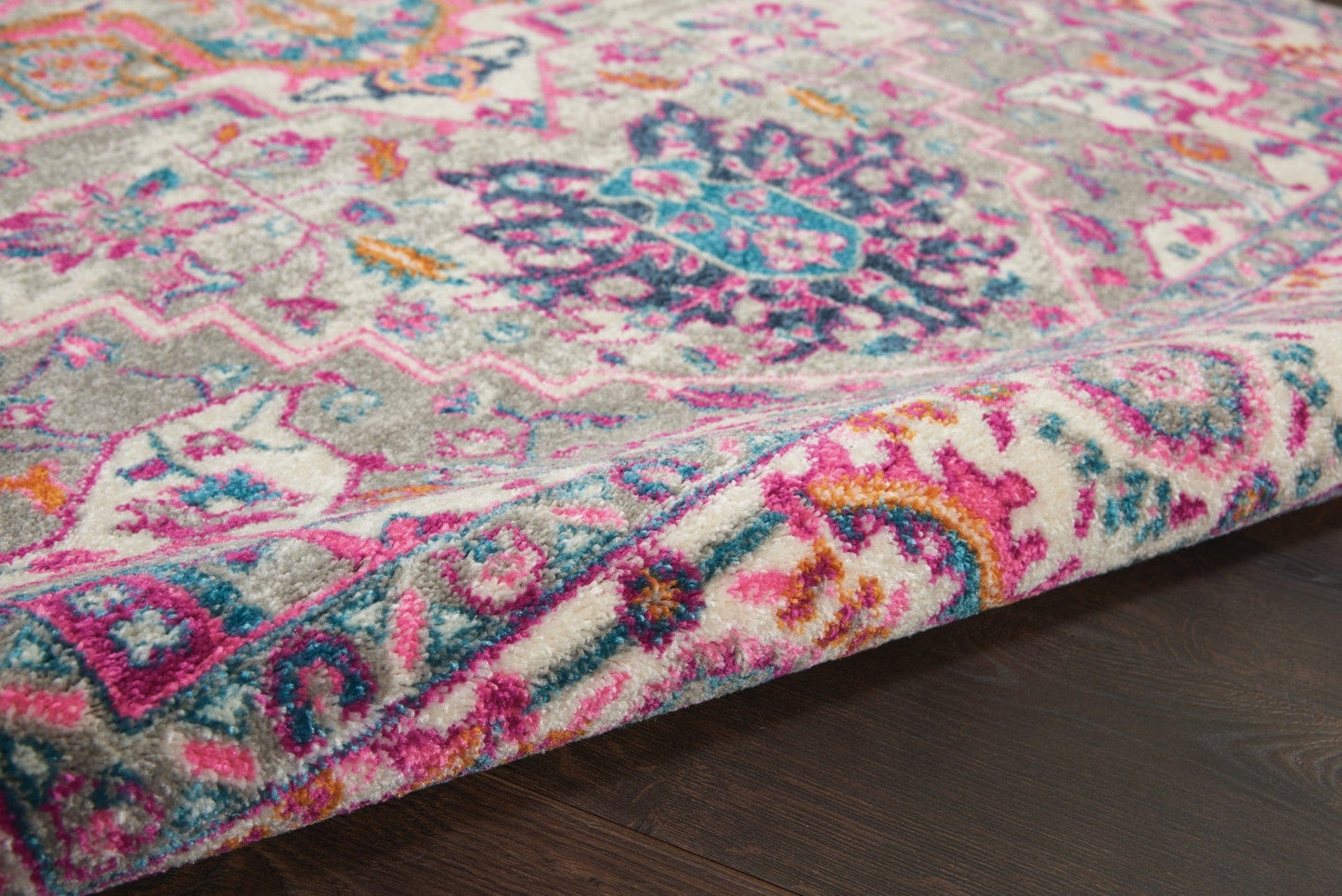 4’ X 6’ Light Gray And Pink Medallion Area Rug