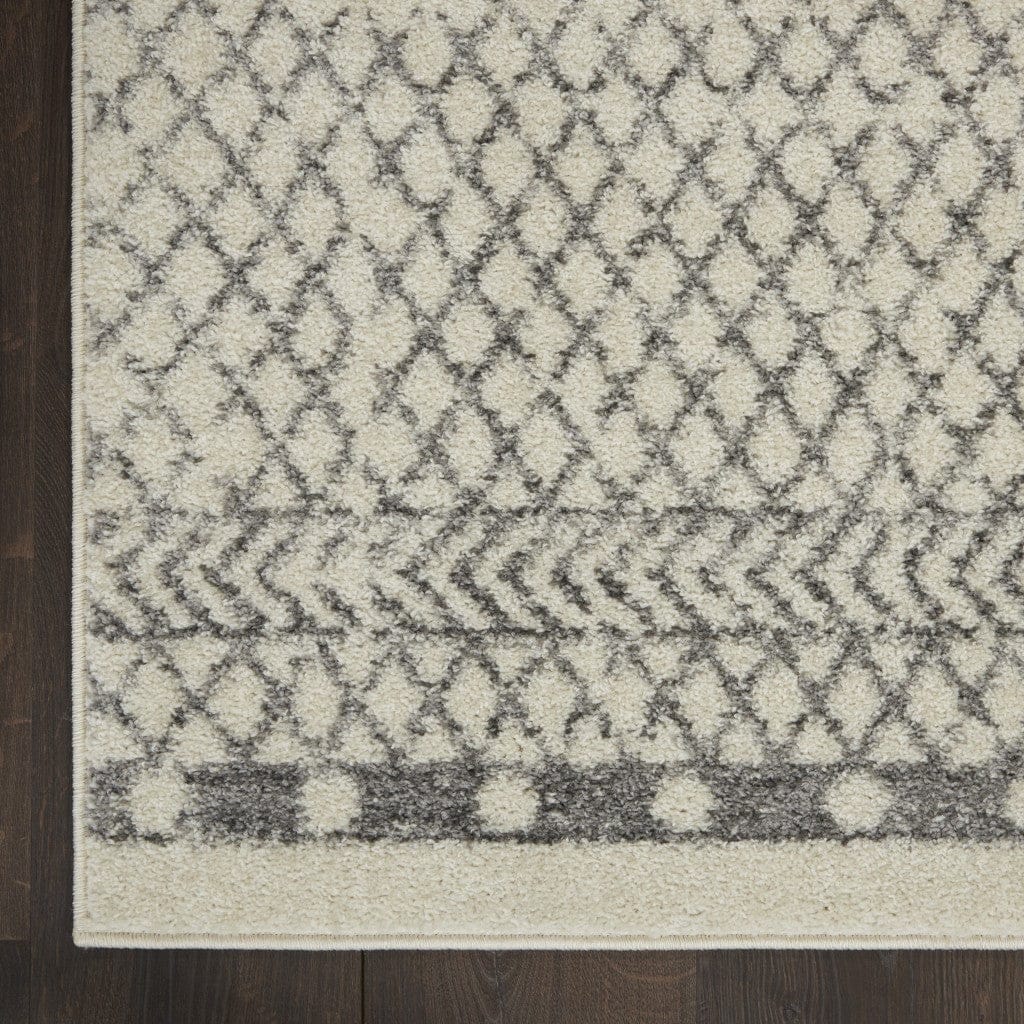 2’ X 3’ Ivory And Gray Geometric Scatter Rug
