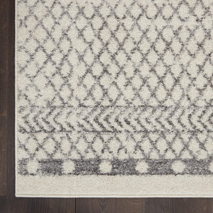 2’ X 3’ Ivory And Gray Geometric Scatter Rug