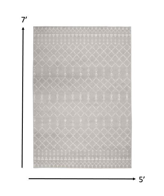5’ X 7’ Gray And Ivory Berber Pattern Area Rug