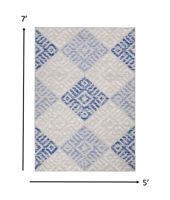 4’ X 6’ Gray And Blue Diamonds Area Rug