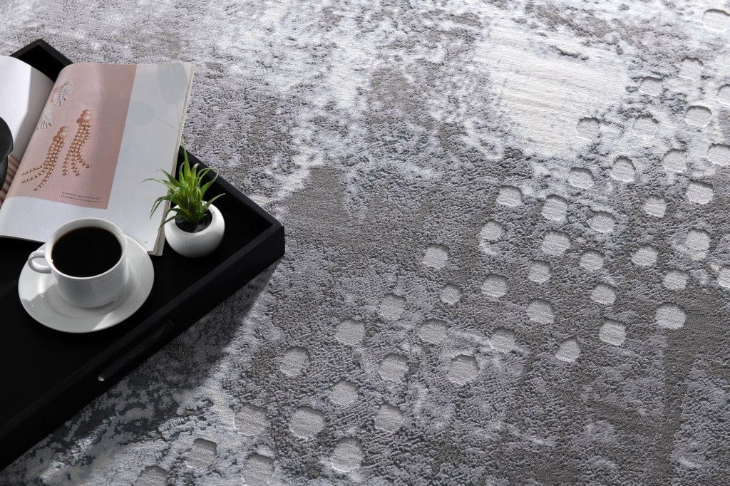 5’ X 8’ Gray Distressed Abstract Area Rug