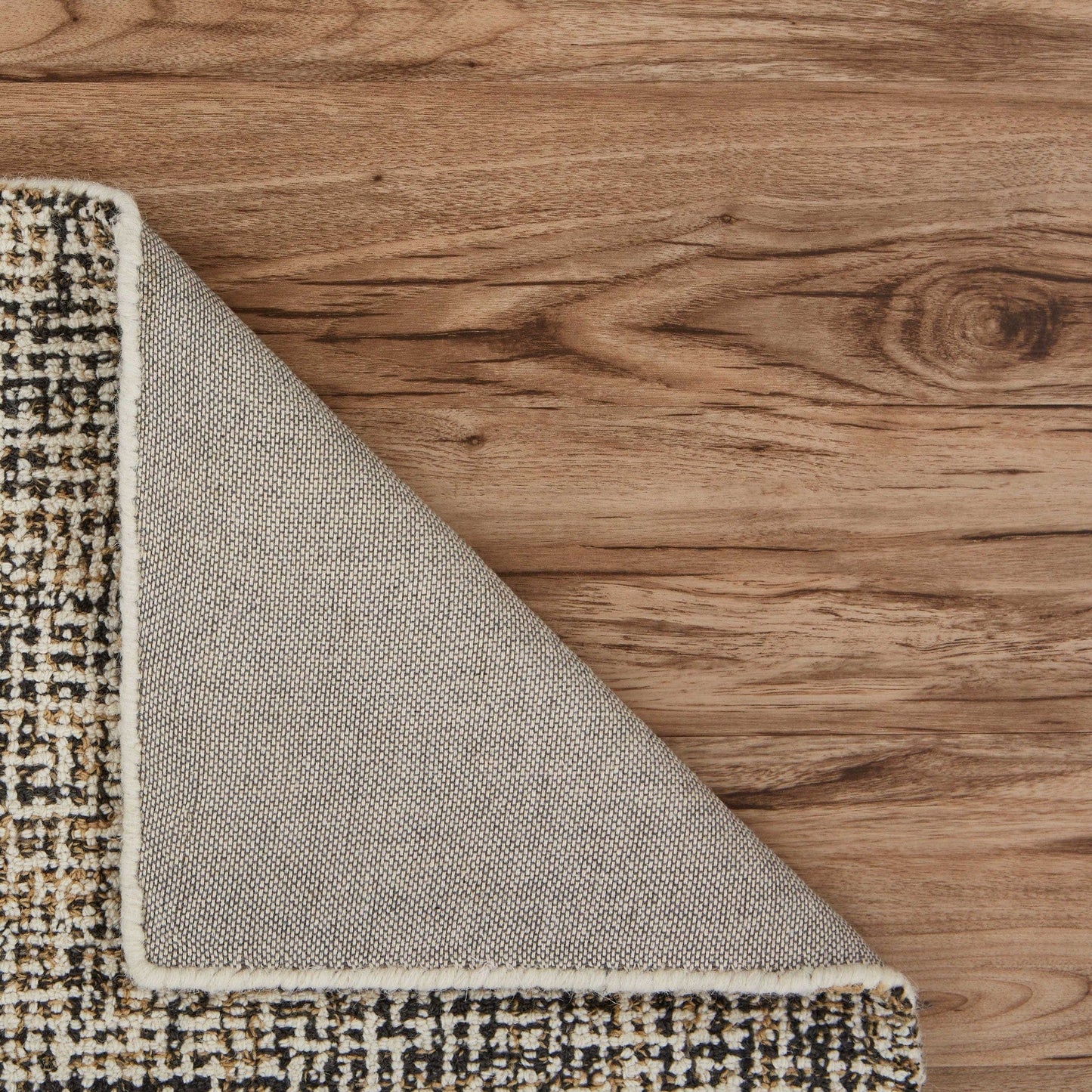 5’ x 8’ Charcoal Interwoven Maze Area Rug