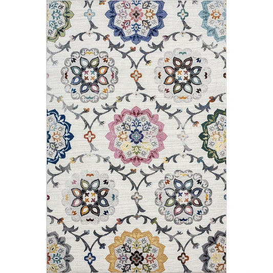 8’ x 10’ White Floral Quatrefoil Area Rug