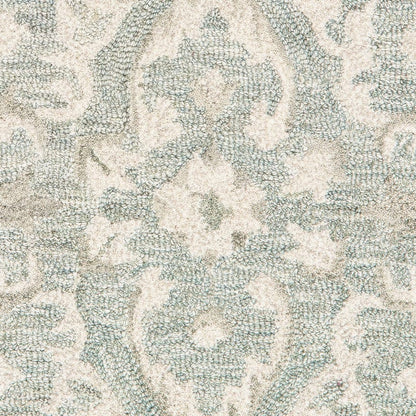 5’ x 8’ Green and Cream Medallion Area Rug