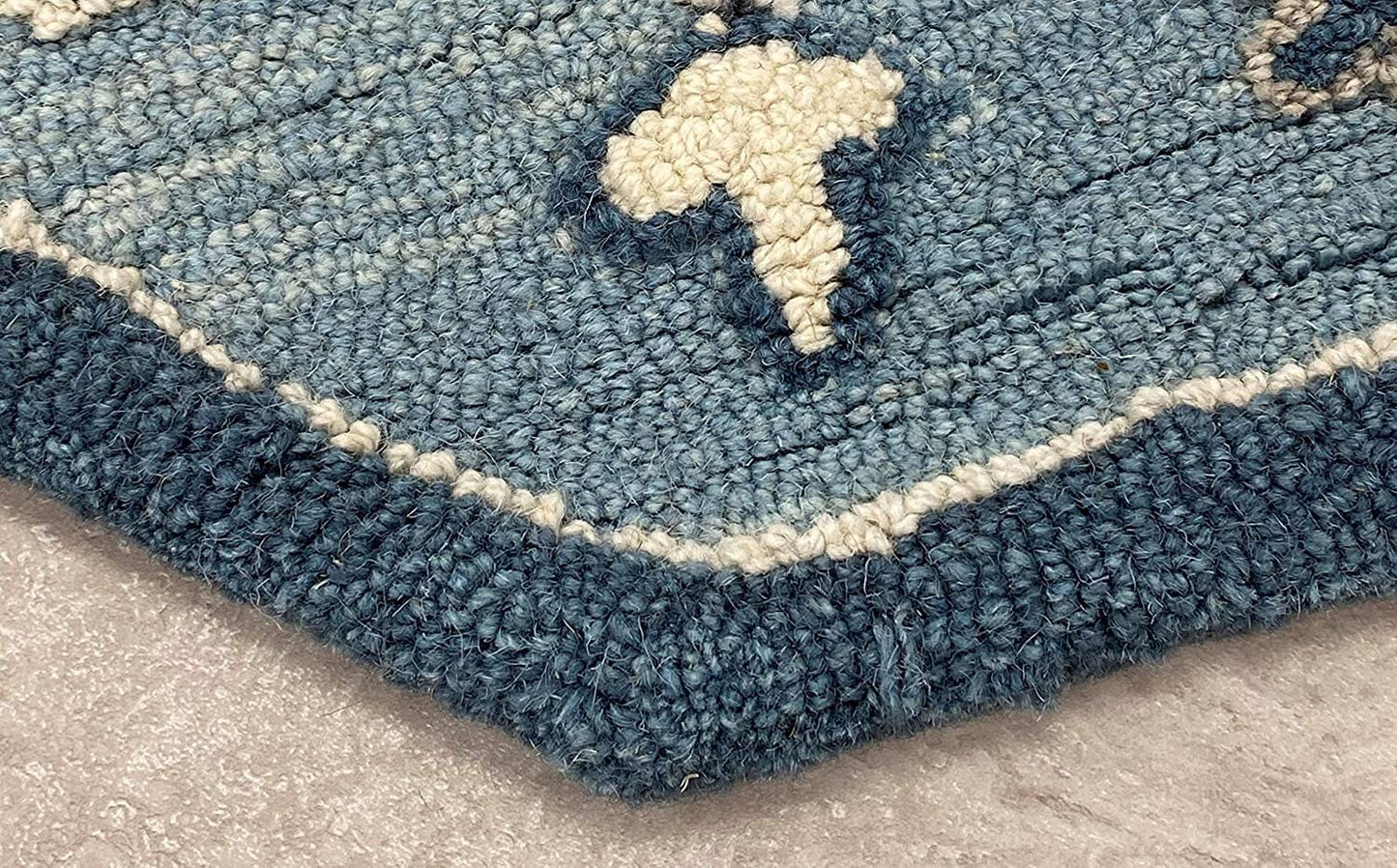 3’ Round Blue Traditional Medallion Area Rug
