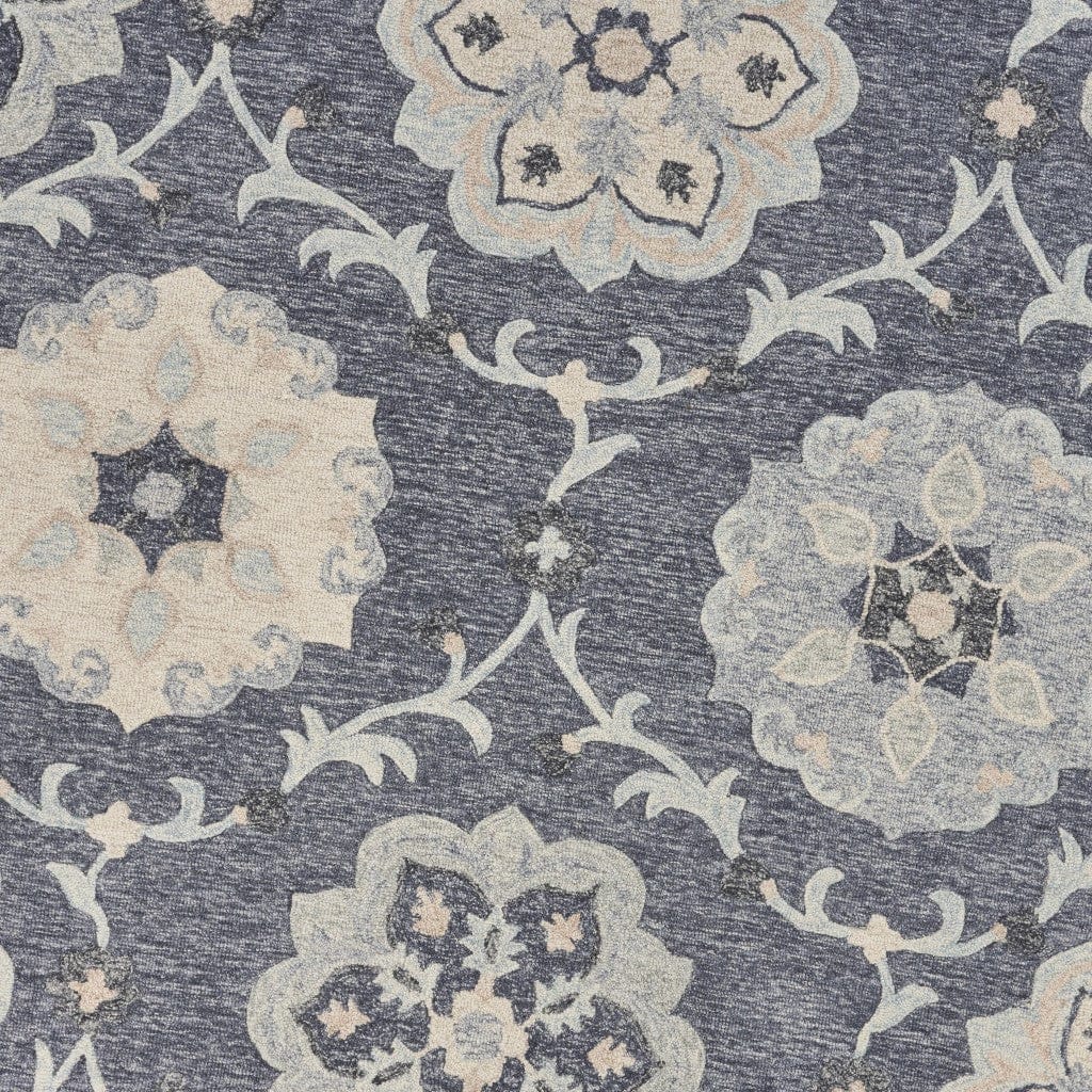 5’ Round Gray Floral Trellis Area Rug