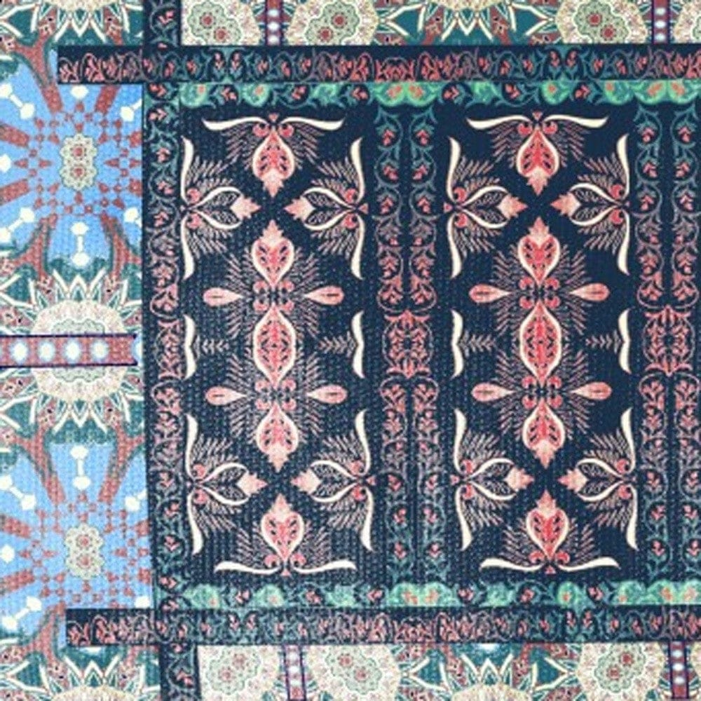 5' X 7' Red And Green Oriental Area Rug