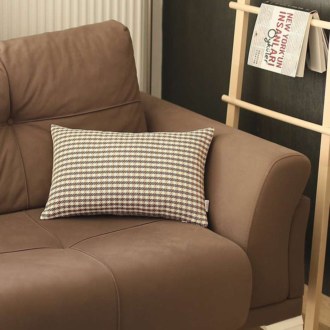 12" X 20" Brown Houndstooth Zippered Handmade Polyester Lumbar Pillow Cover