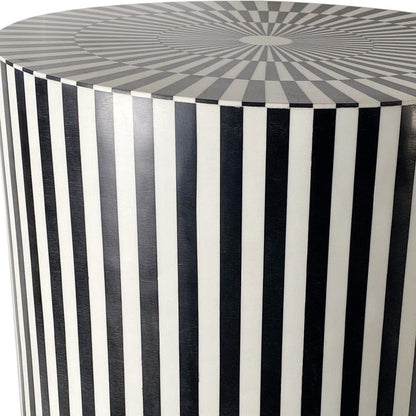 20" Mod Black And Ivory Resin Round End Table