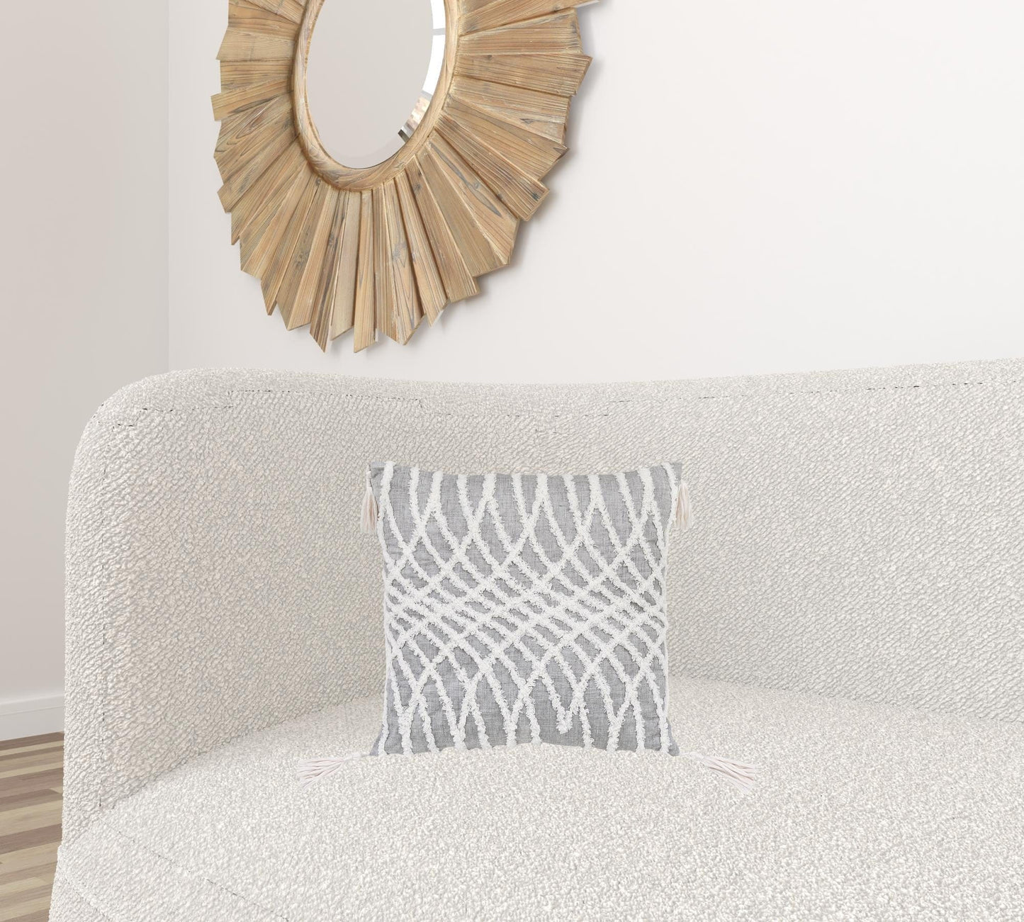 17" X 17" Grey And White Interlocking Zippered Polyester Throw Pillow With Tassels