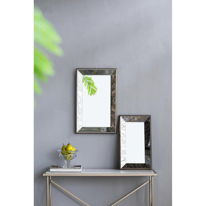 16" x 24" Rectangle Vintage Style Wall Mounted Accent Mirror
