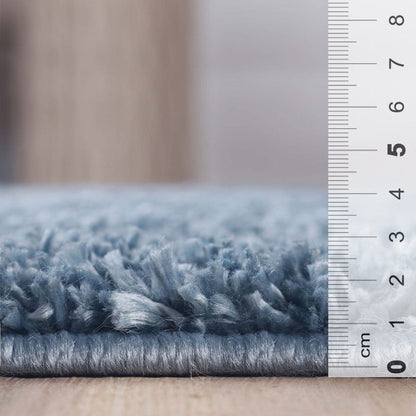 4' X 6' Blue Shag Stain Resistant Area Rug