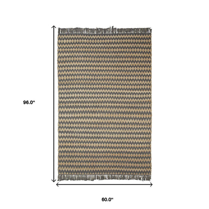 5' X 8' Grey Chevron Hand Woven Stain Resistant Area Rug With Fringe