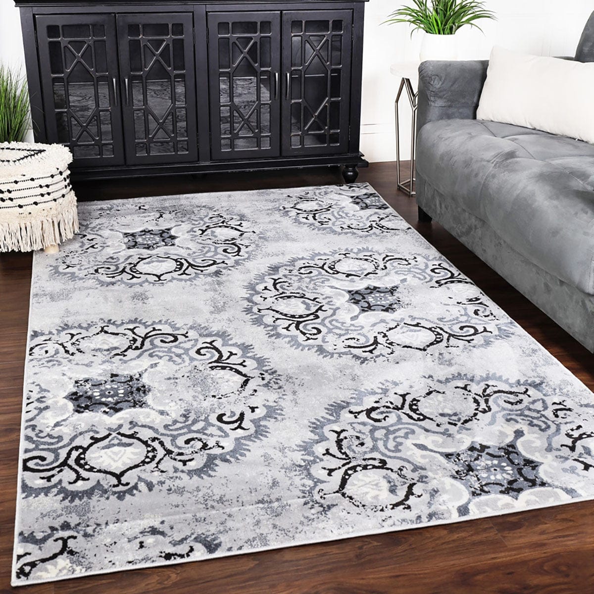 5' X 8' Silver And Gray Geometric Medallion Stain Resistant Area Rug