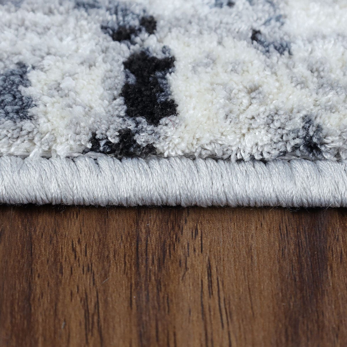 5' X 8' Platinum Floral Vines Power Loom Stain Resistant Area Rug