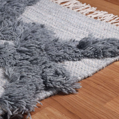 10' Silver And Grey Wool Geometric Flatweave Handmade Stain Resistant Runner Rug With Fringe