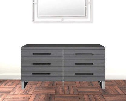 59" Grey Solid And Manufactured Wood Six Drawer Standard Dresser