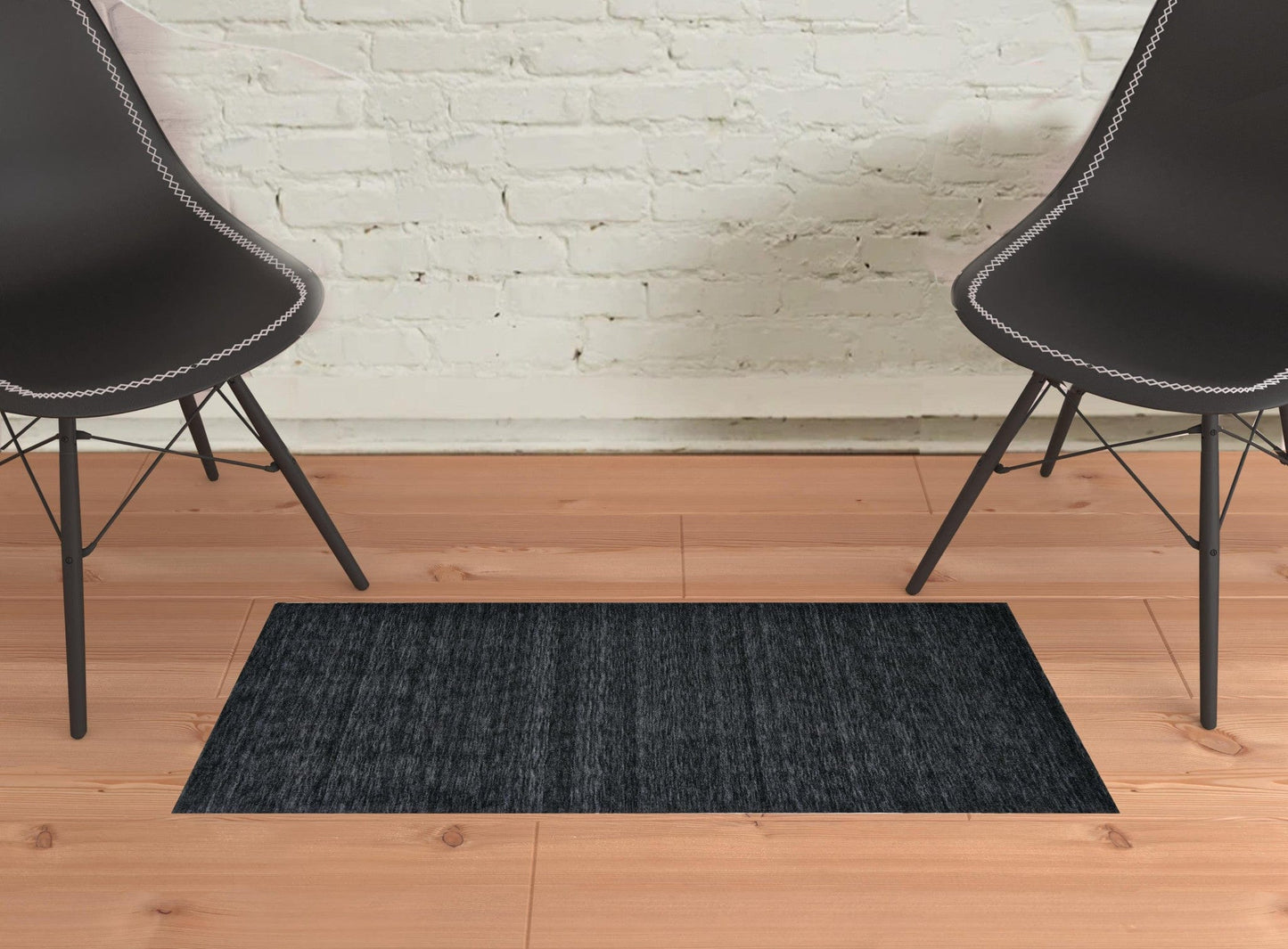 4' X 6' Black Wool Hand Woven Stain Resistant Area Rug