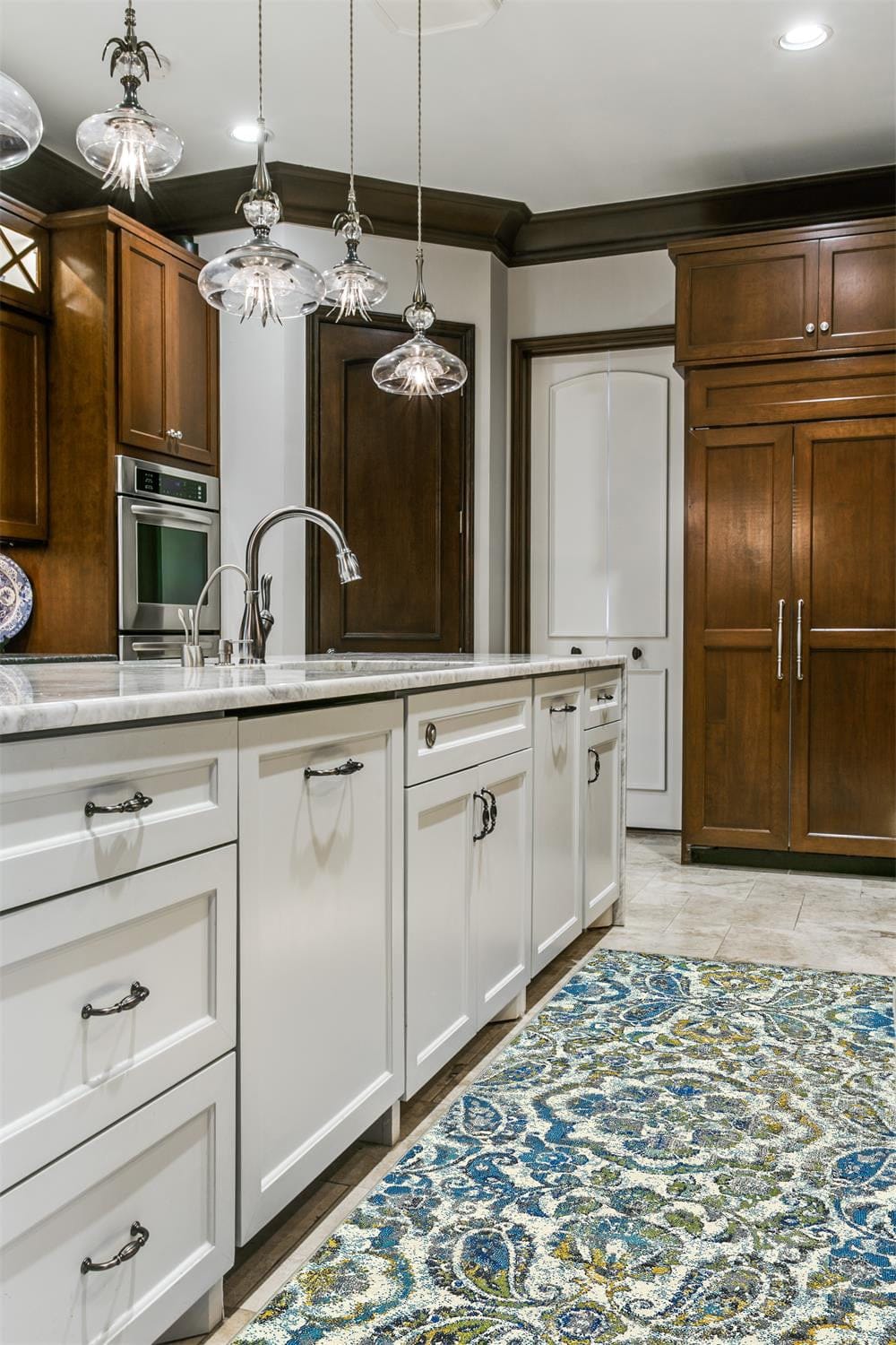 4' X 6' Ivory Blue And Green Floral Stain Resistant Area Rug