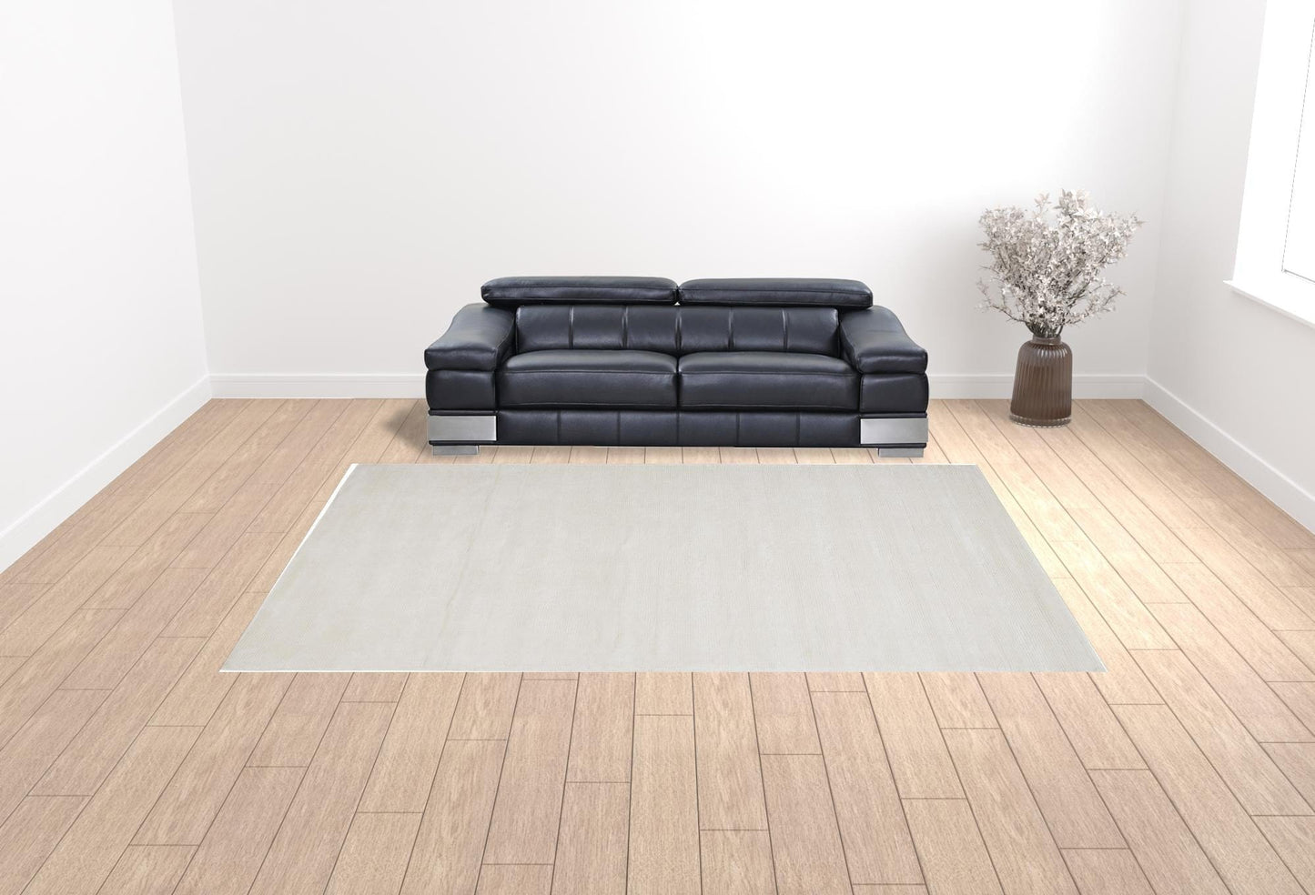 4' X 6' Gray And Black Hand Woven Area Rug